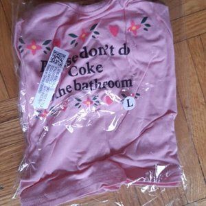 please don't do coke in the bathroom top